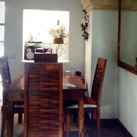 Corte Roberto Volturio Apartamento *